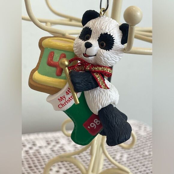 Hallmark Keepsake Child’s Age Collection Fourth Christmas Bear Ornament 1994 - Picture 10 of 10